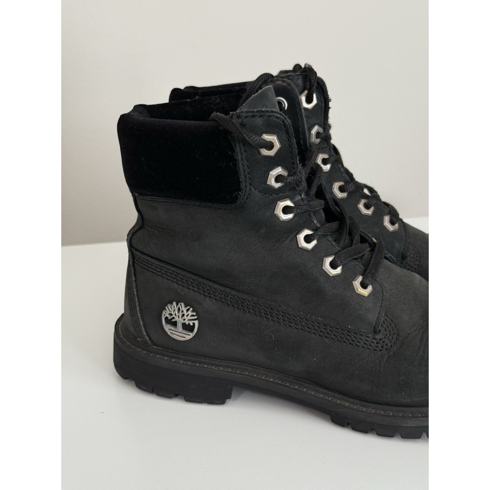 Timberland TB0A1KHH Women's Black Velvet Leather 6" Premium Collar Boot Sz 7 - Picture 2 of 10